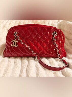 ✨RARE✨ Chanel Just Mademoiselle Bowling Bag - Red Quilted Patent Leather
